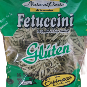 Home fetuccini natural pasta con espinaca